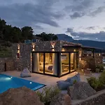 ​le Grand Bleu Hotel 5*