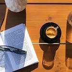 Hotel ​le Grand Bleu Derveni