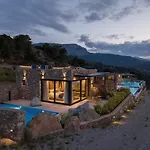 Hotel ​le Grand Bleu 5*