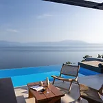 ​le Grand Bleu Hotel