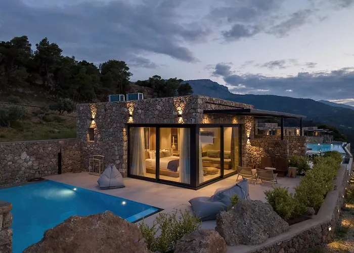 ​le Grand Bleu Hotel 5*