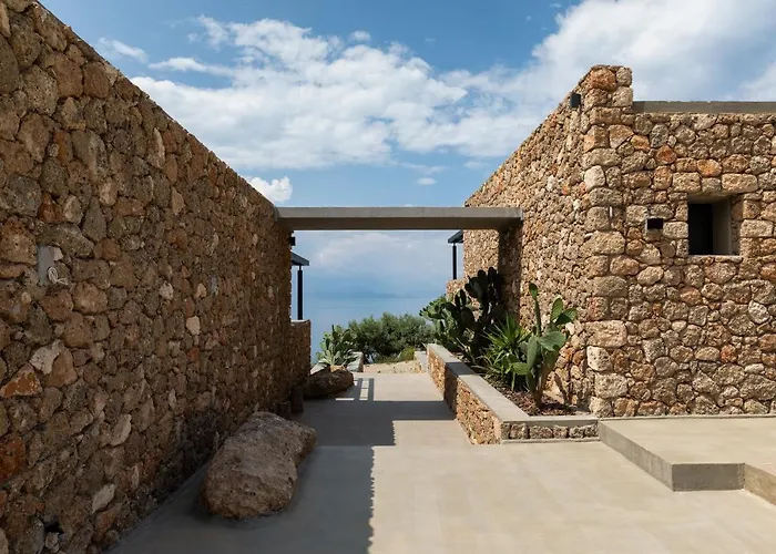 ​le Grand Bleu 5* Derveni